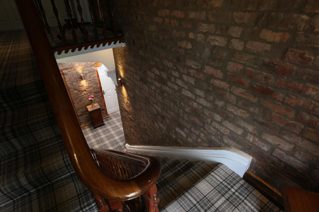 Hotel Tia リヴァプール エクステリア 写真